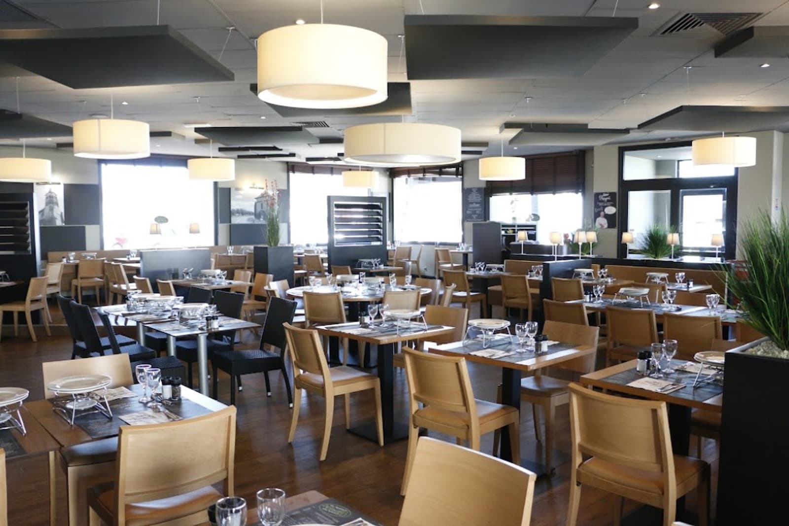 Bistro Régent - Cover