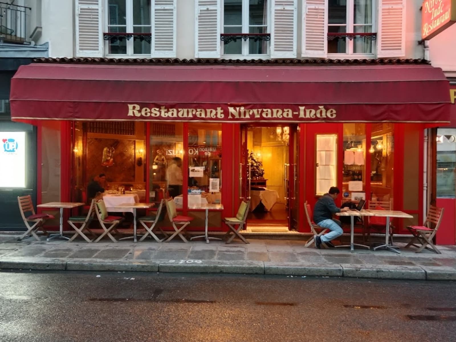 Nirvana Inde - Cover