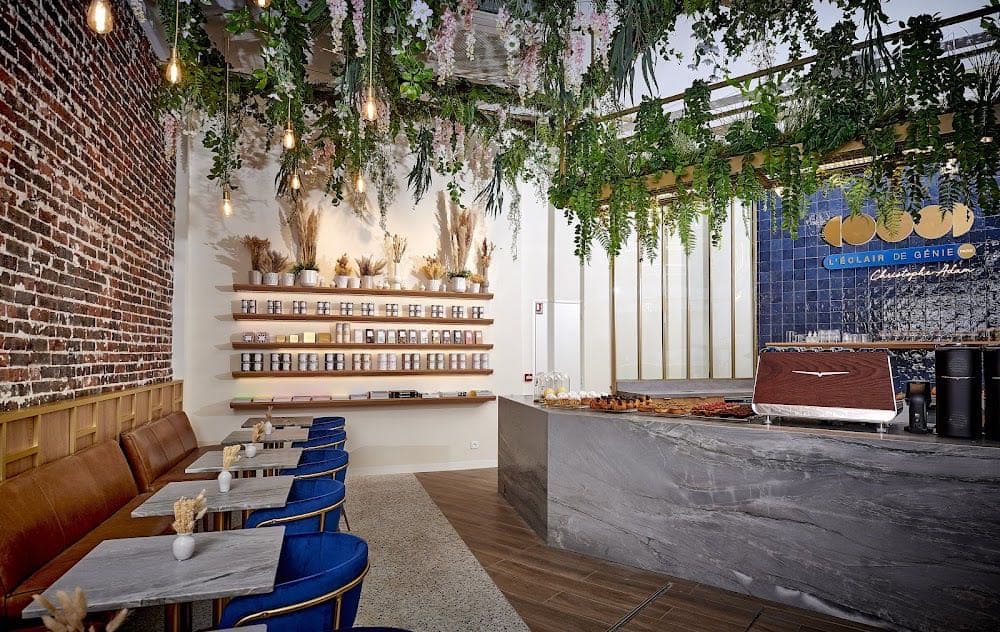 Eclair de Genie Cafe - Cover