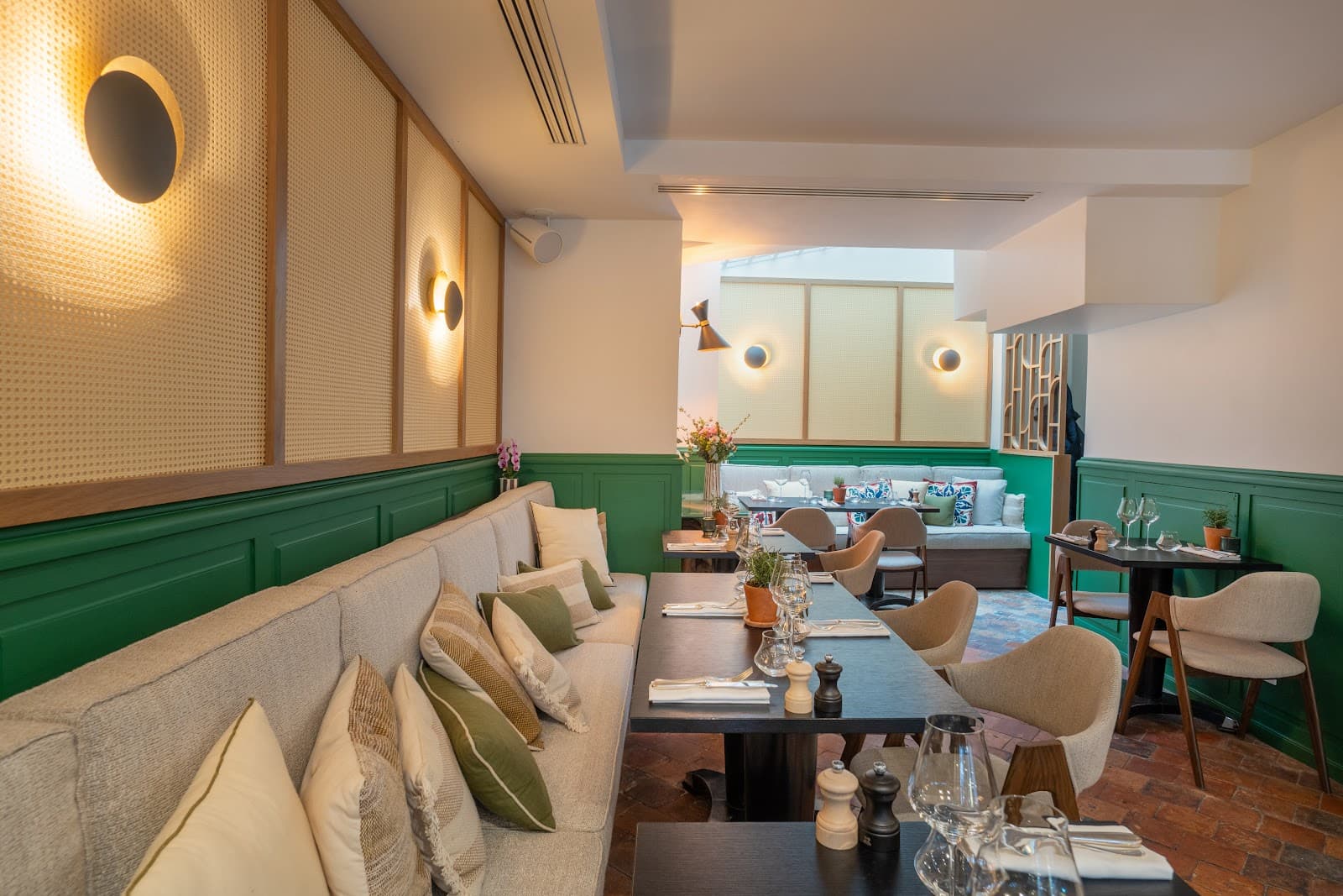 La Chaise Haute - Cover