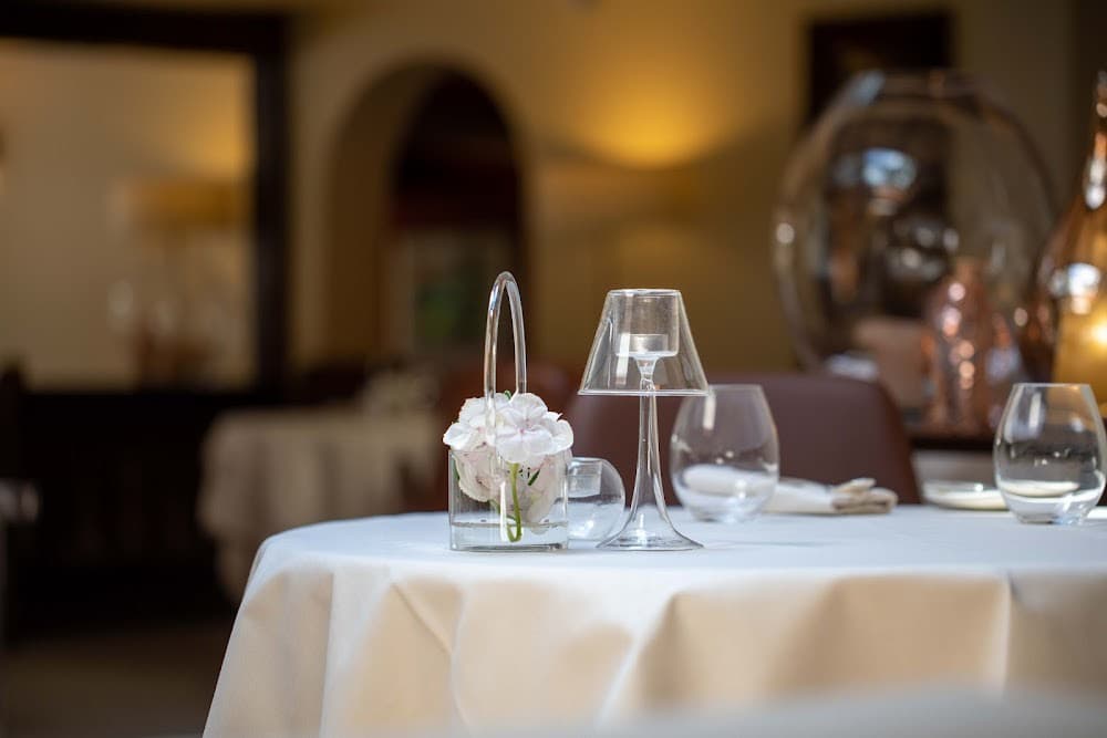 Auberge Saint-Laurent - HOTEL RESTAURANT - Cover