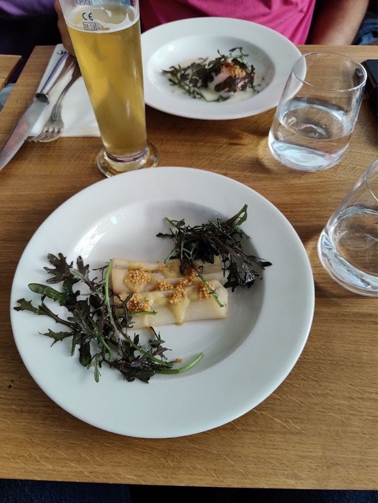 Restaurant La Colline - Cover