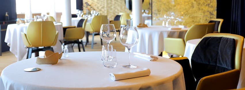 Une Table au Sud - Cover