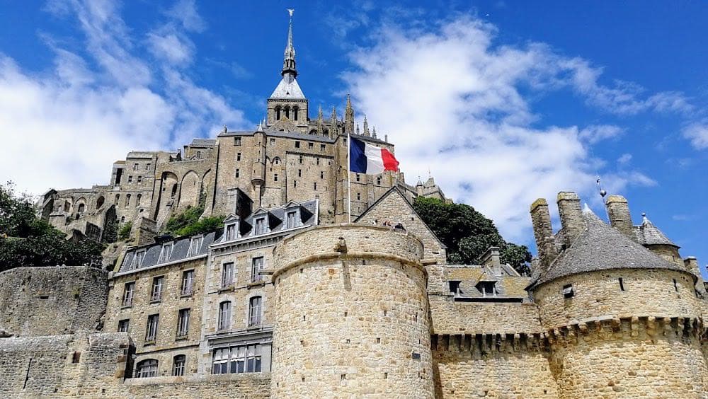 La Mère Poulard - Cover