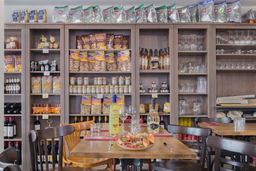 La Terra Madre - Cover