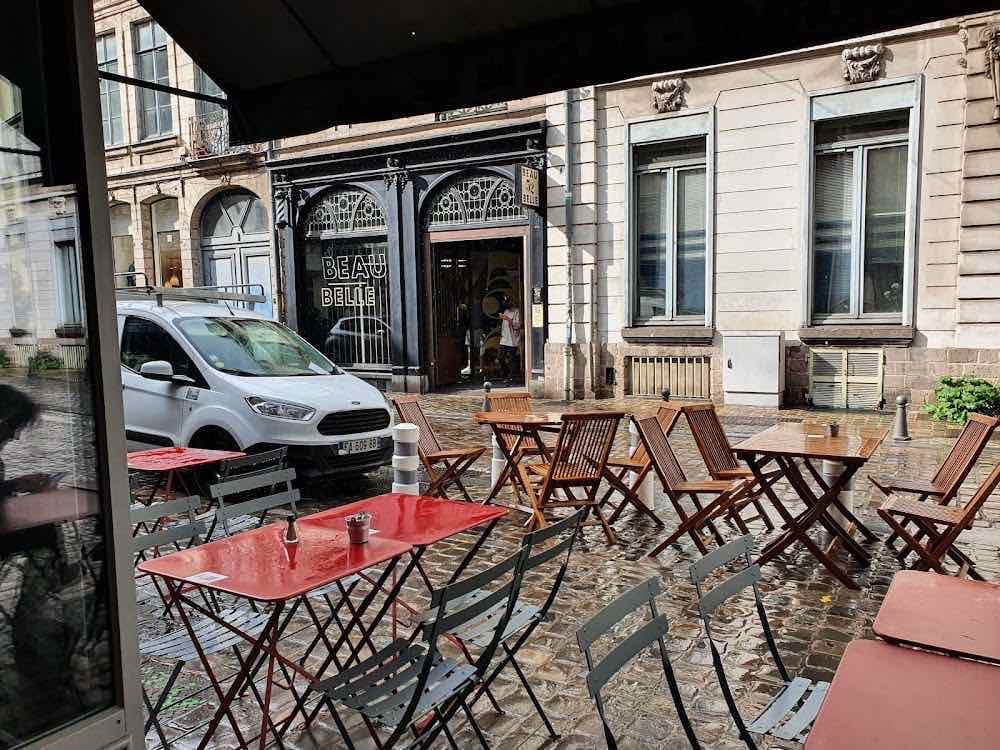 L'Arrière Pays - Cover