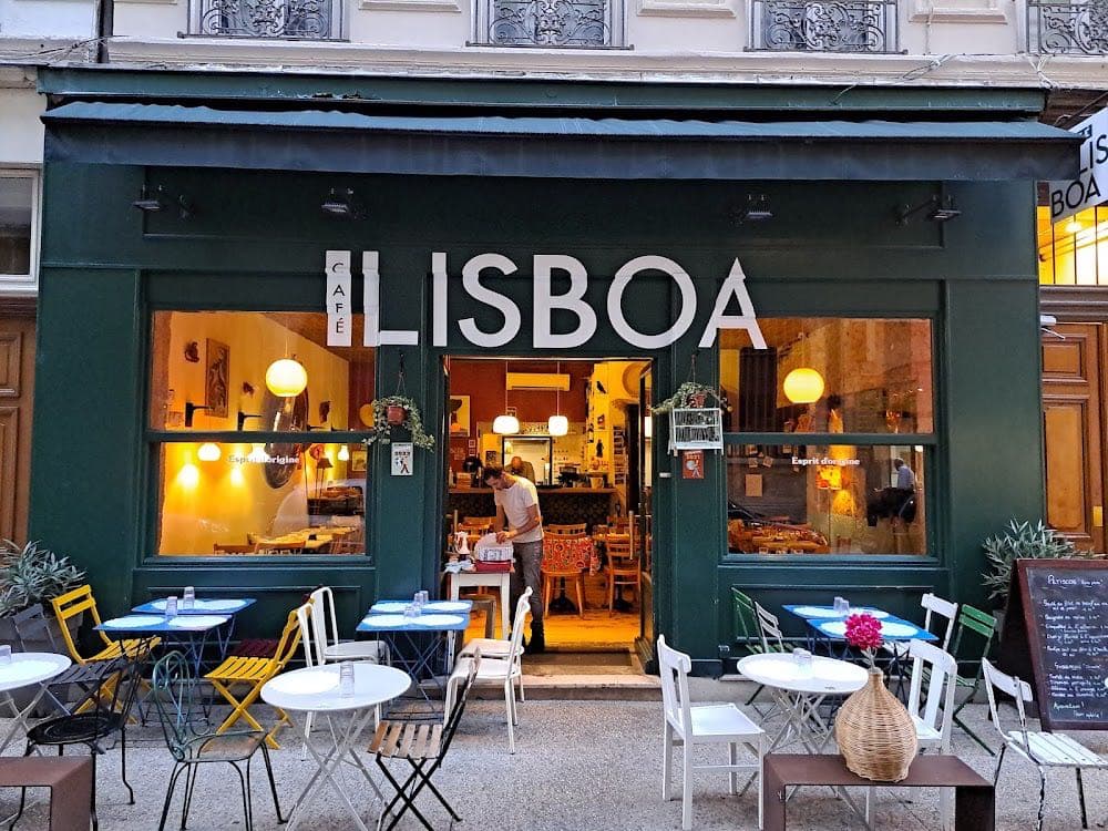 Café Lisboa - Cover