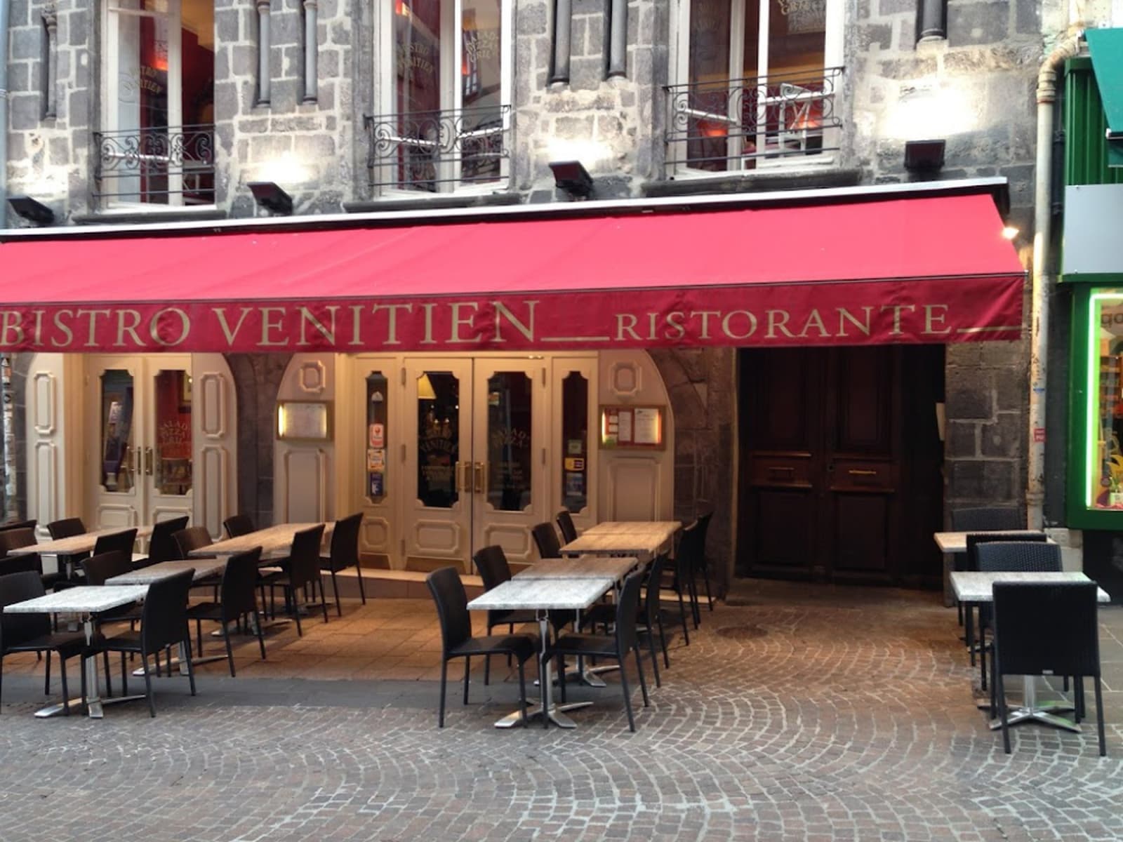 Bistro VENITIEN - Cover