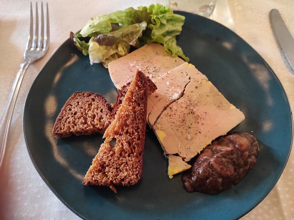 Hôtel-Restaurant Le Bretagne - Cover