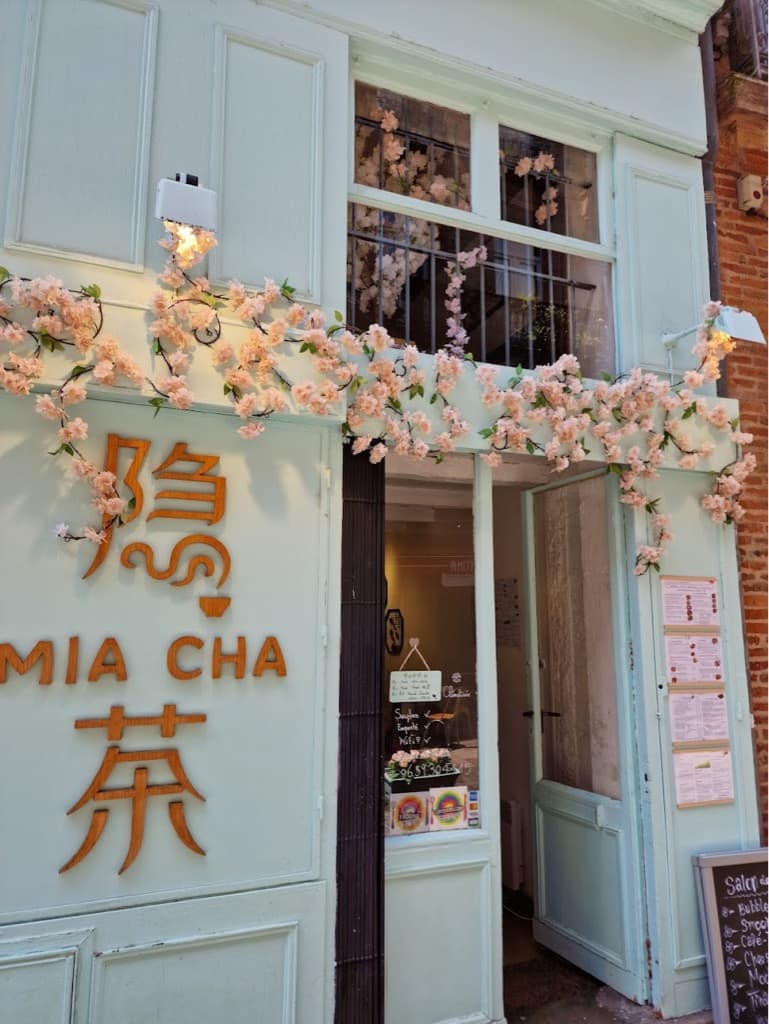 Mia Cha 隐茶 - Cover