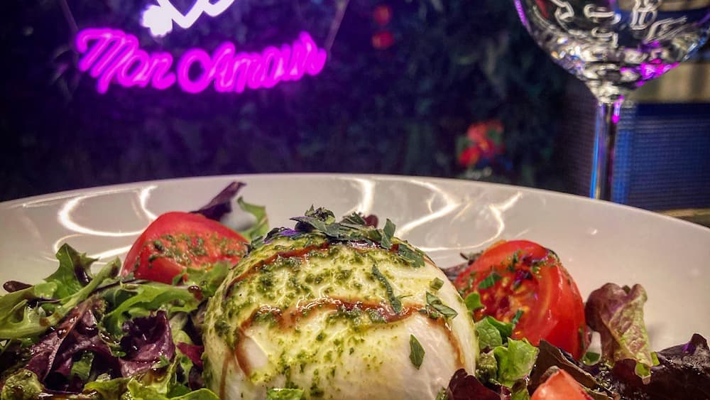 La Parisienne - Cover