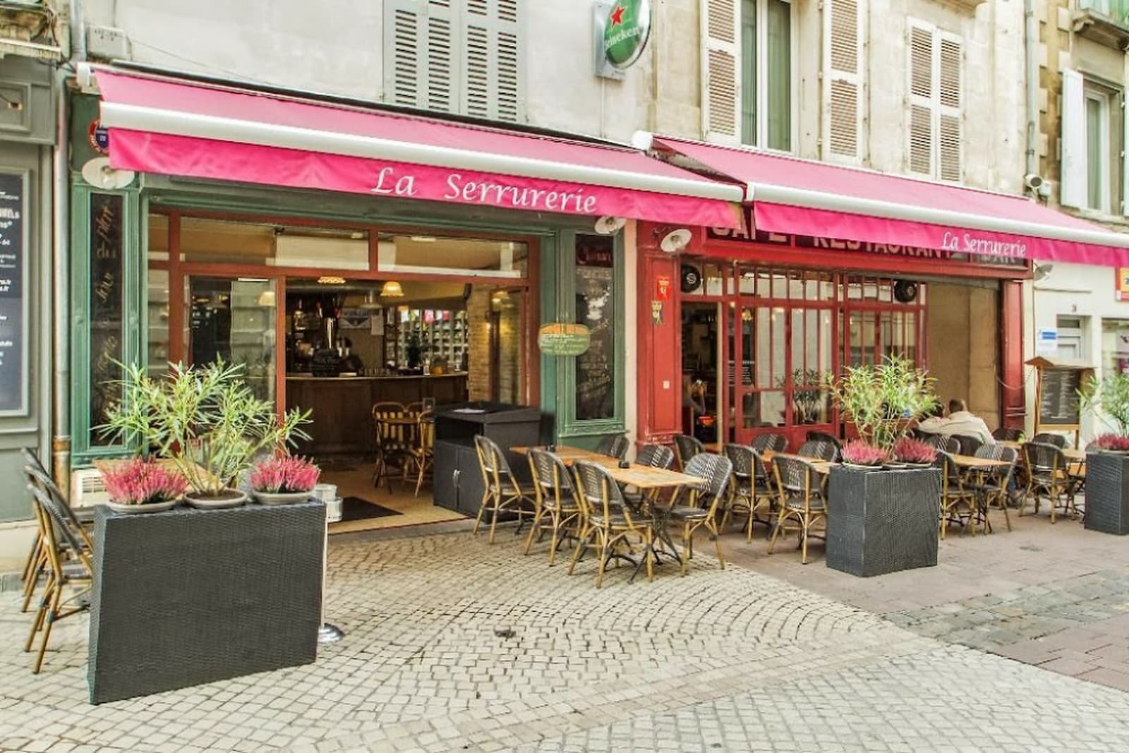 La Serrurerie - Cover