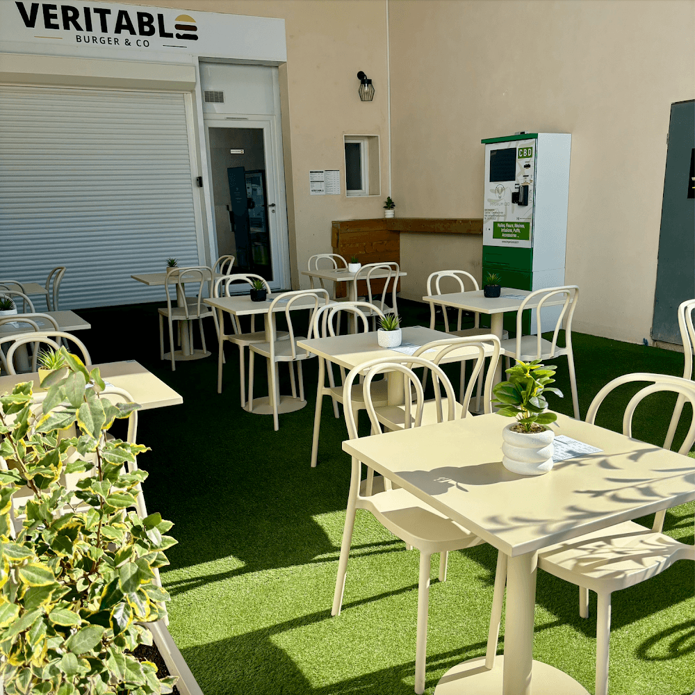 Veritable Burger & co - castries - Cover