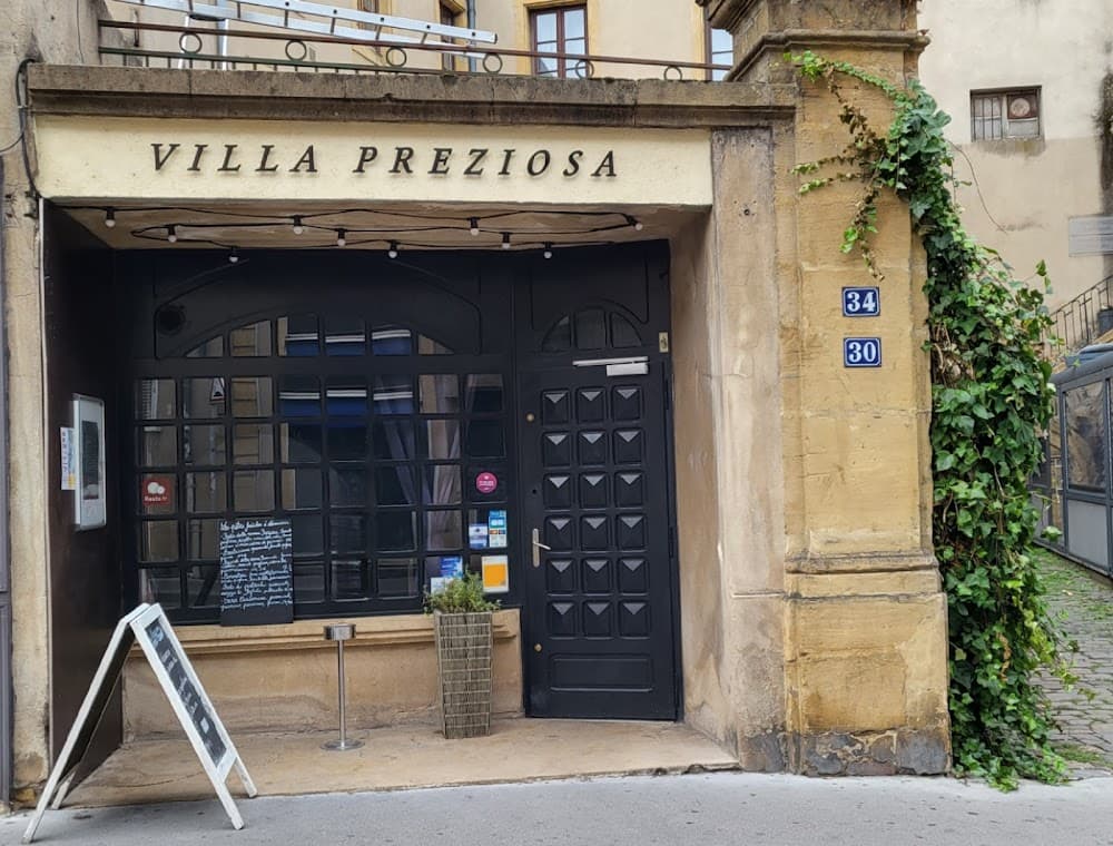 Villa Preziosa - Cover