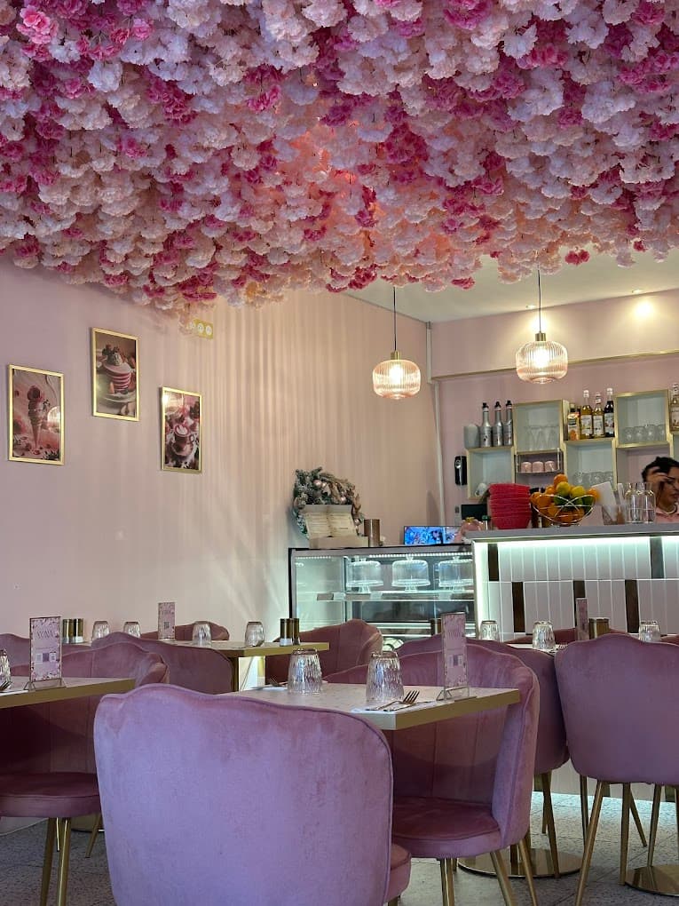 YONA LA VALENTINE - Cover