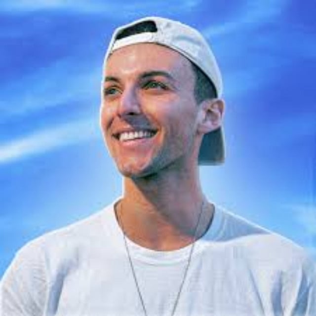 Antoine S2S (@scoot2street) - Cover