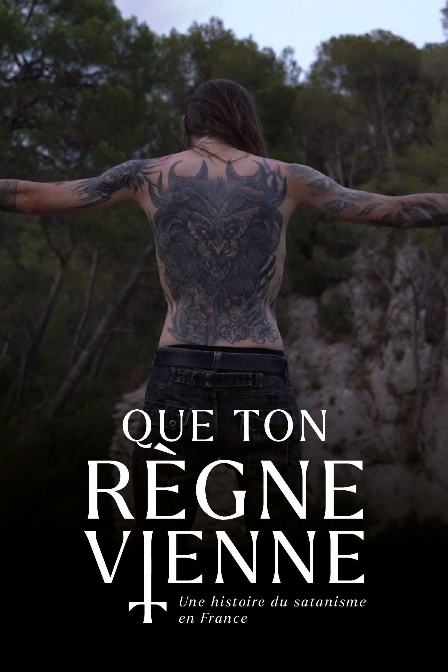 QUE TON RÈGNE VIENNE : Une histoire du satanisme en France - Cover