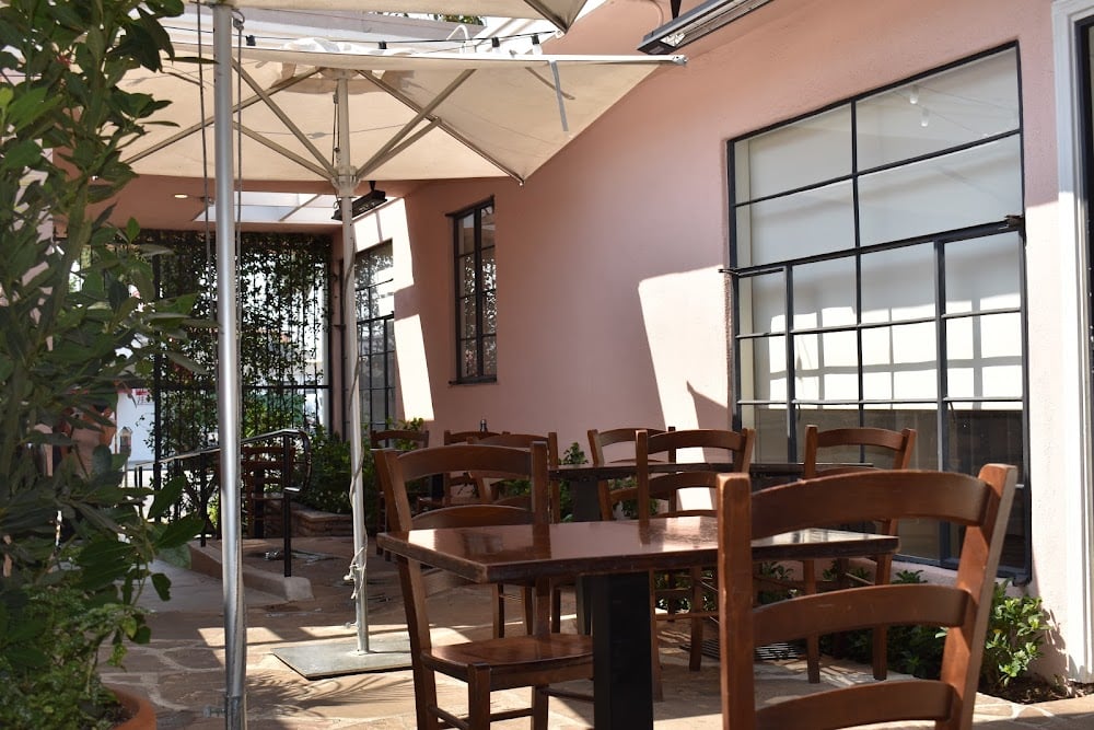 Angelini Osteria - Cover