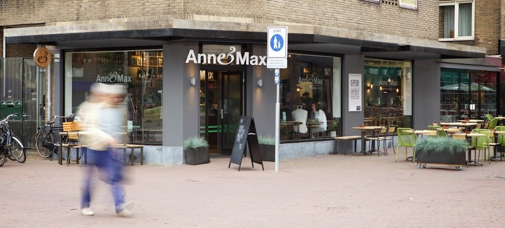 Anne & Max - Cover