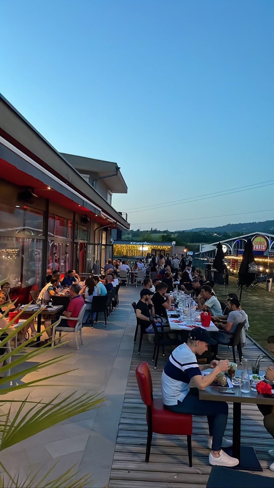 BANK RESTAURANT BAR - Cover