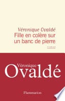 Fille en colère sur un banc de pierre - Cover