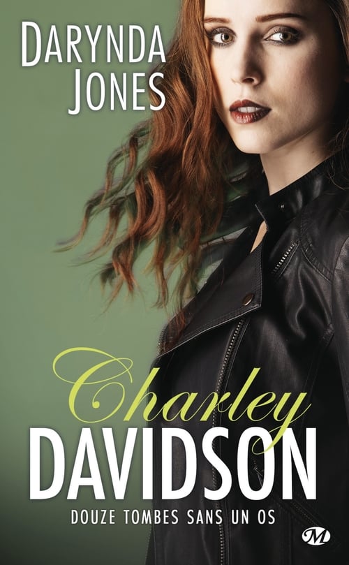 Charley Davidson, T12 : Douze tombes sans un os - Cover