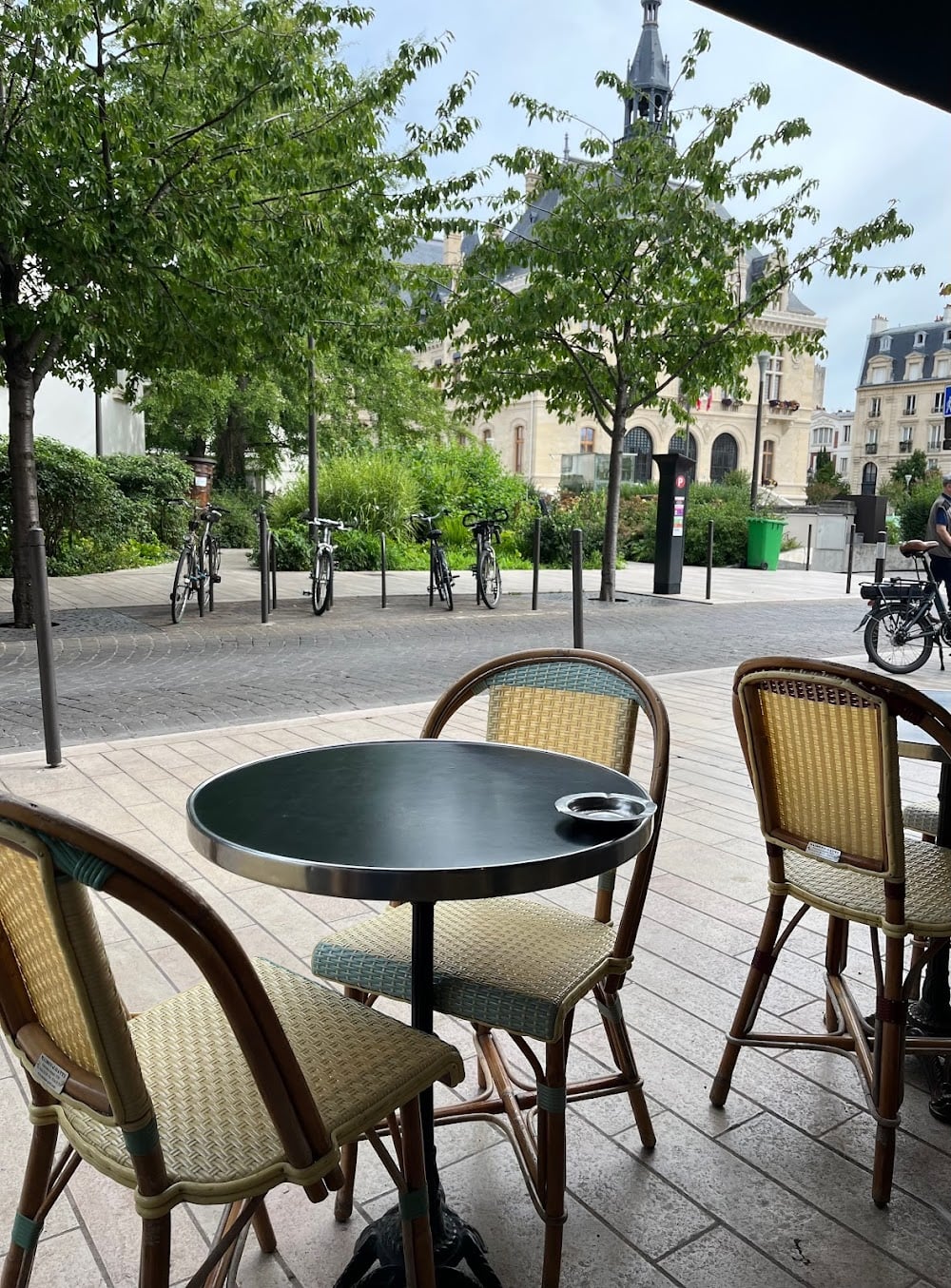 Café de la Mairie - Cover