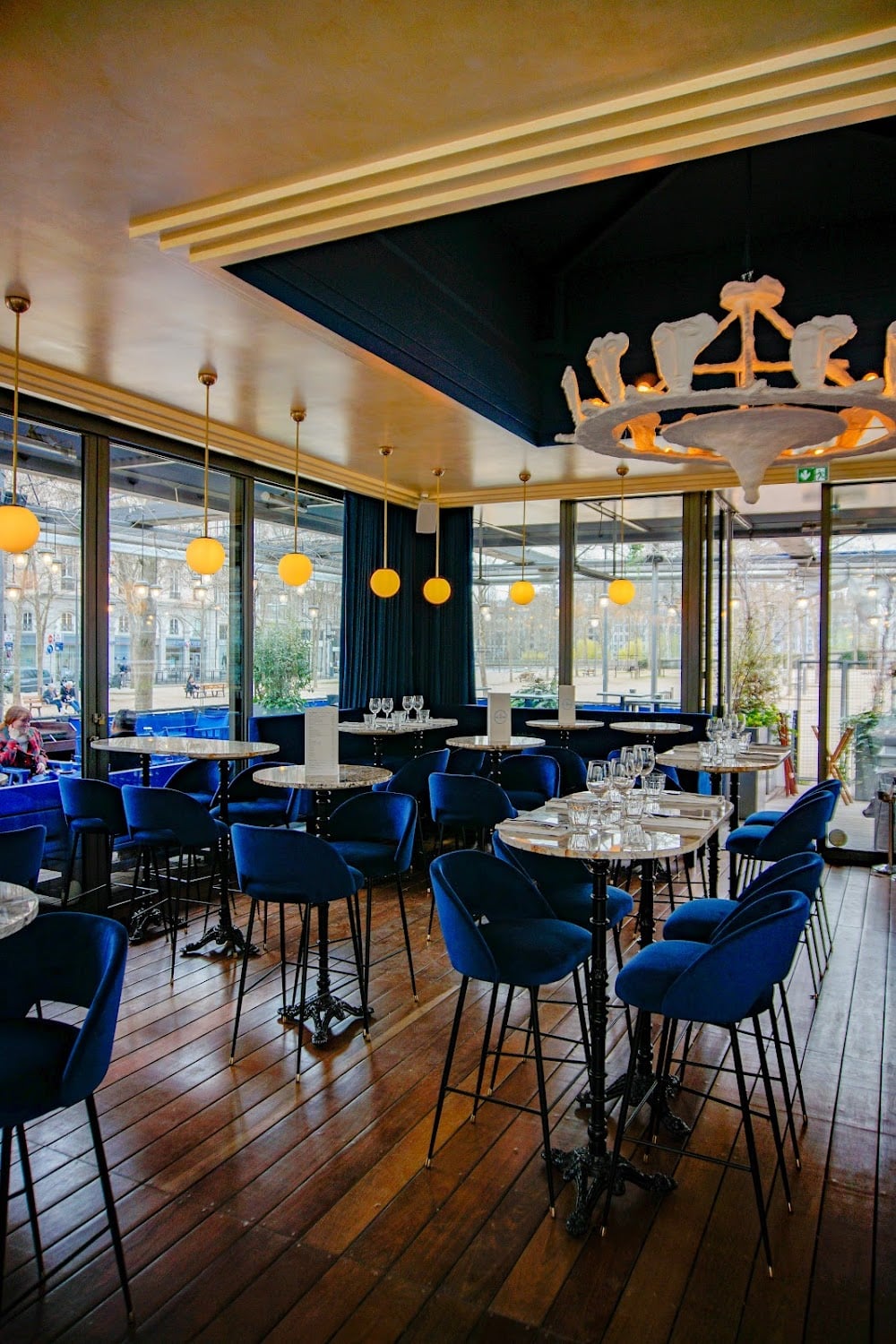 Café Du Pond - Cover