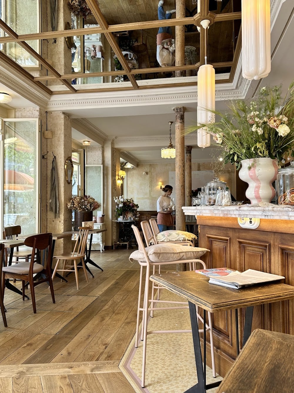 Café Pivoine - Cover