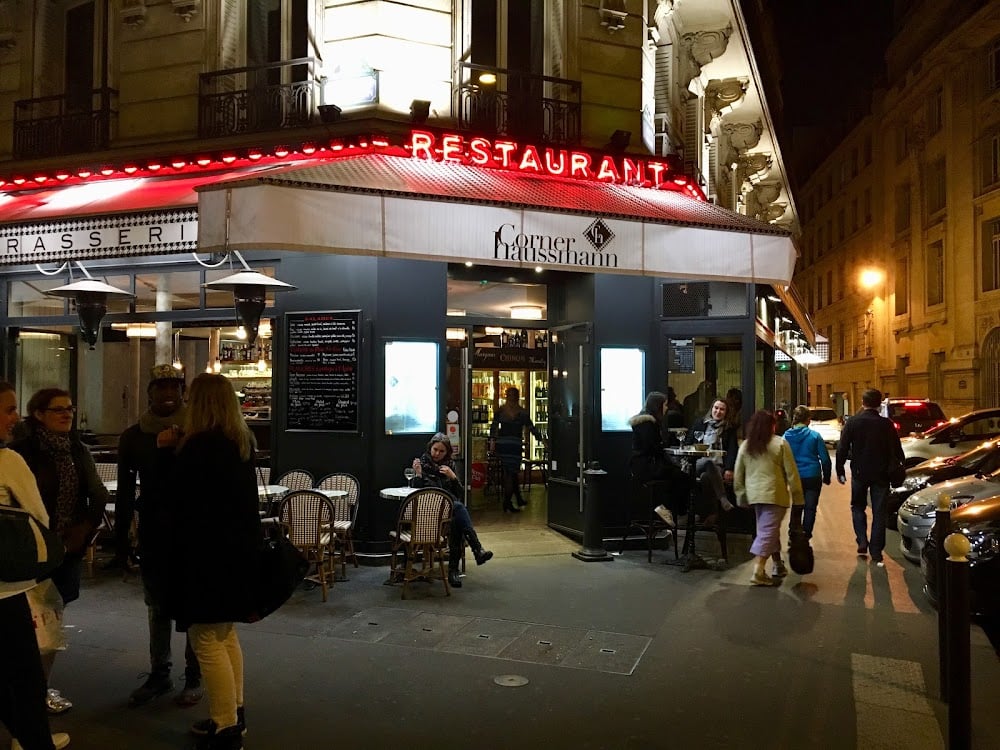 Corner Haussmann - Cover