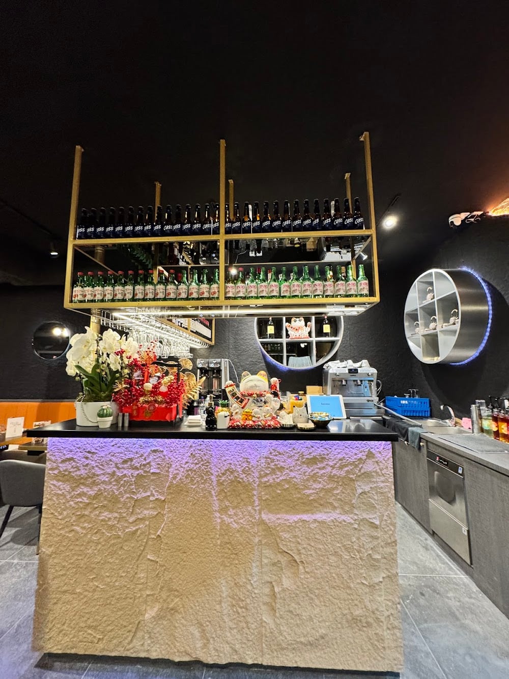 Itaewon barbecue - Cover