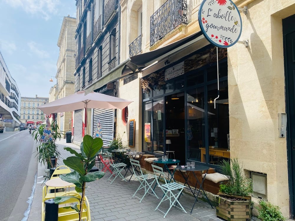 L'abeille gourmande - Cover