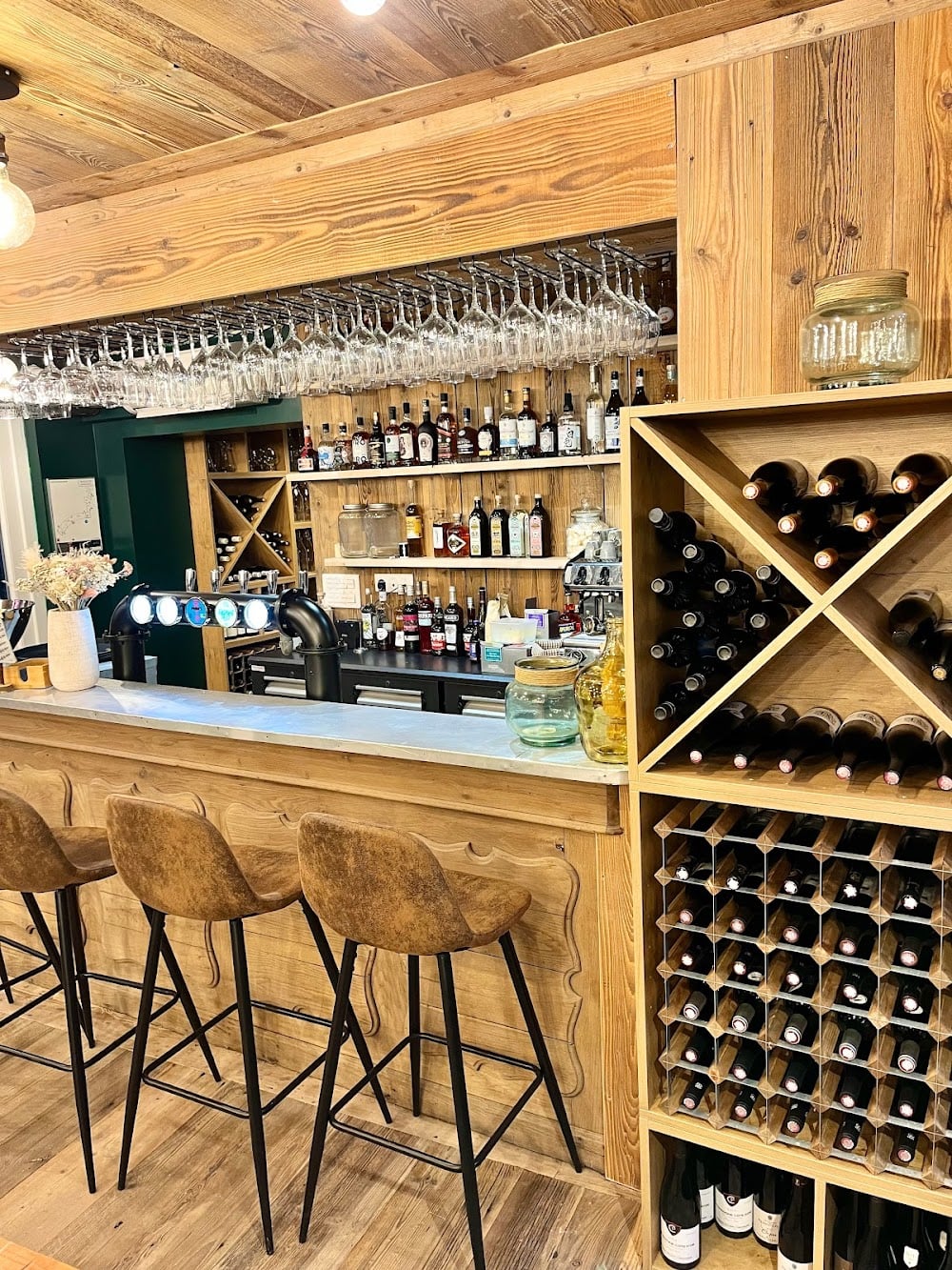 LA CABANE DU SEPTENTRION - Cover