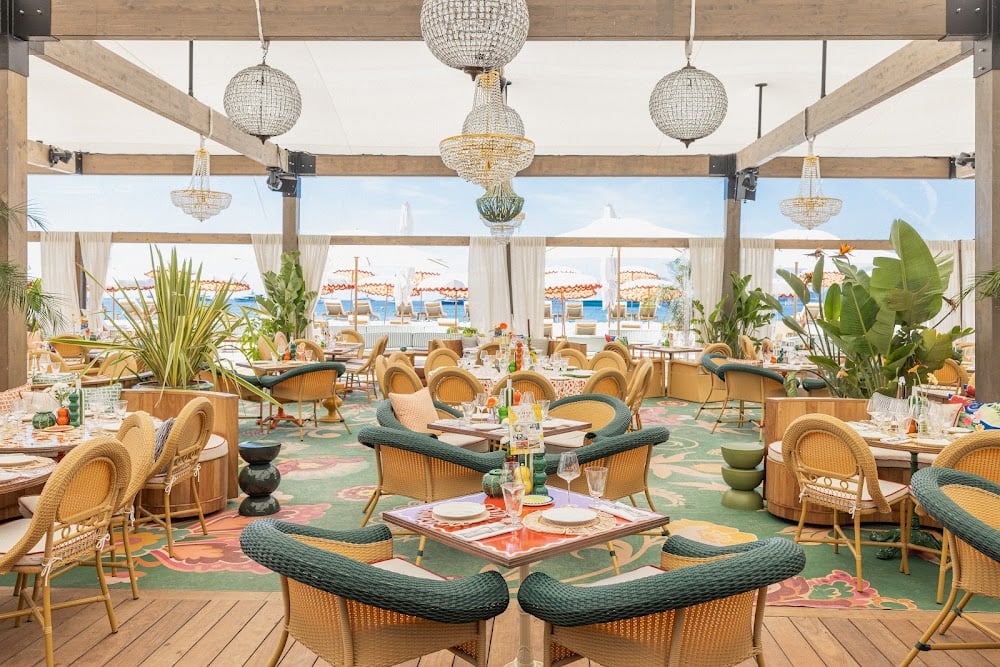 Lucia Cannes - Cover