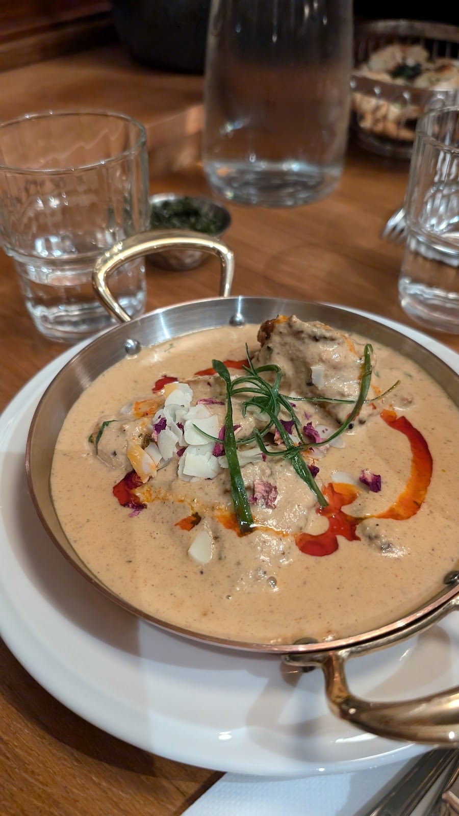 Mumbai Café - Cover