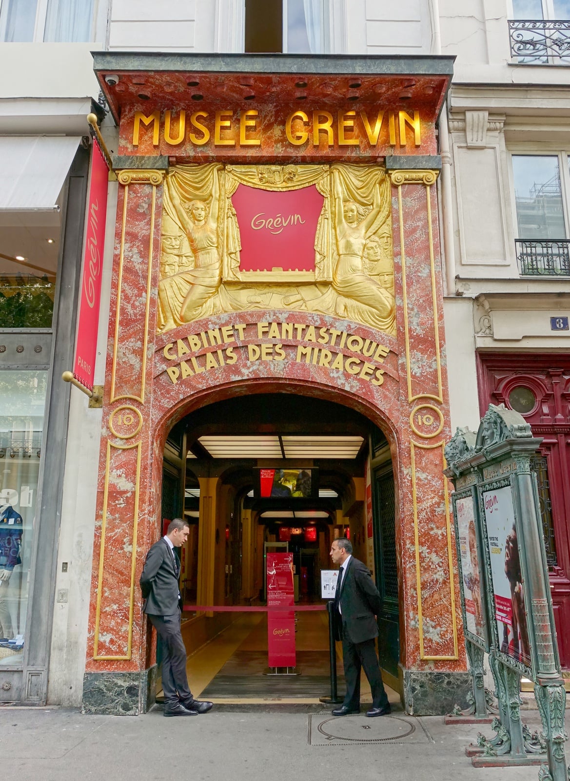Musée Grévin - Cover