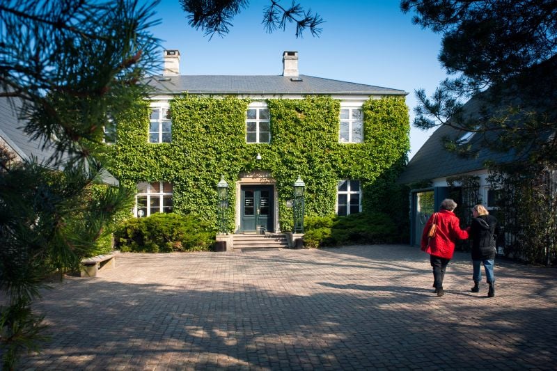 Louisiana Museum of Modern Art - Cover