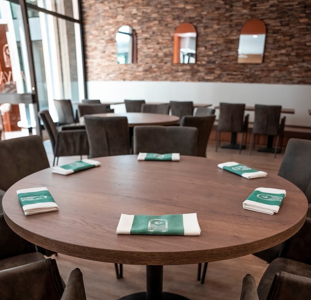 Ayla restaurant Franco Libanais - Cover