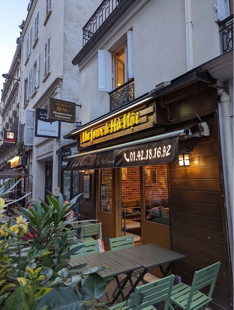 Un Jour à Hanoï - Cover