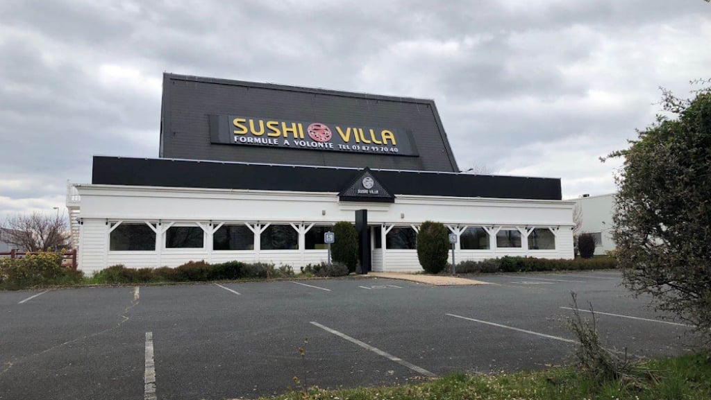 Sushi Villa - Cover