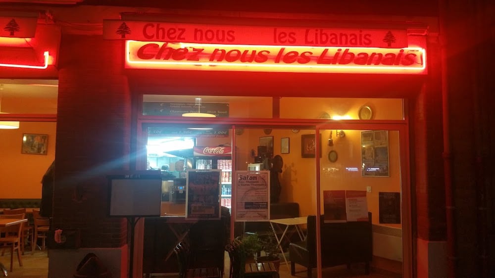 Chez nous les Libanais - Cover