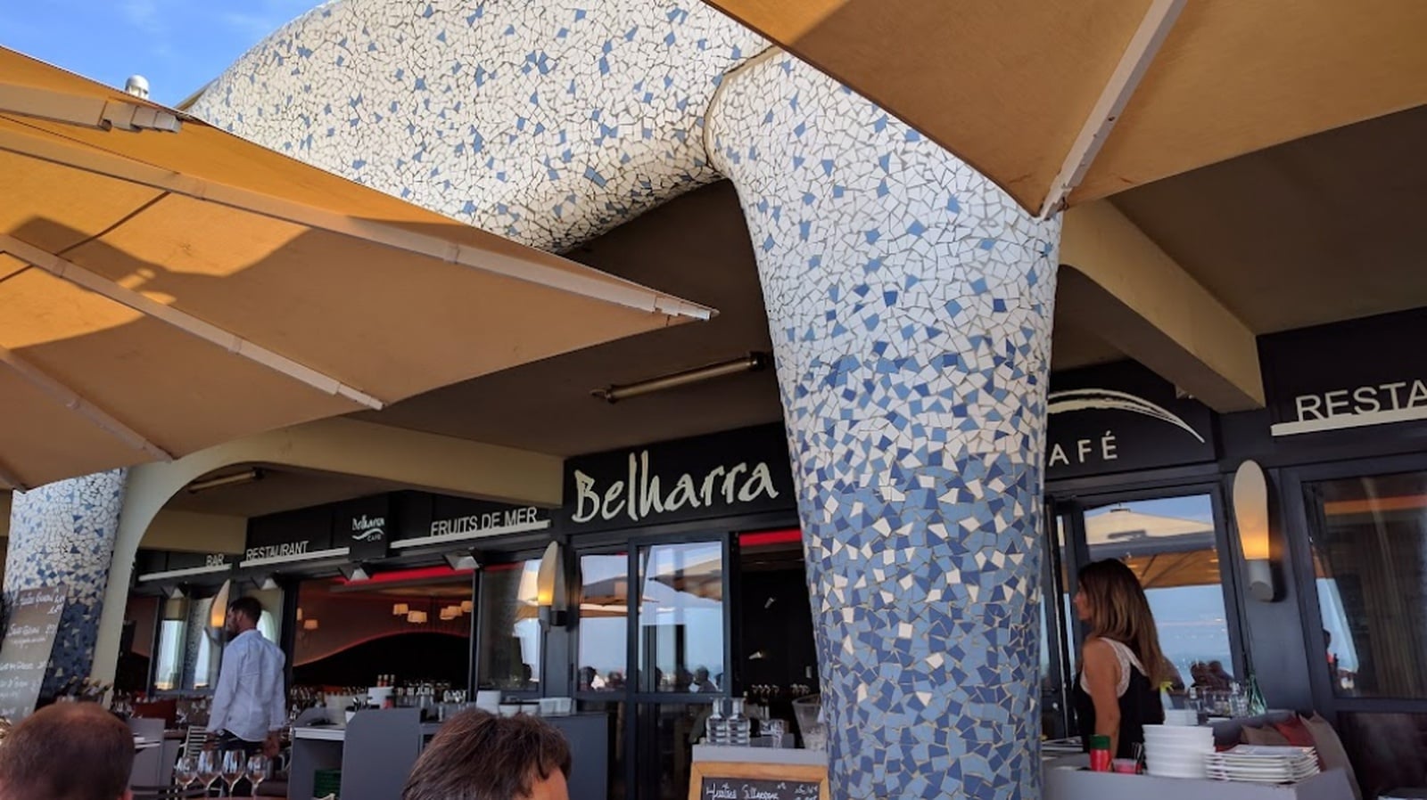 Belharra Café - Cover