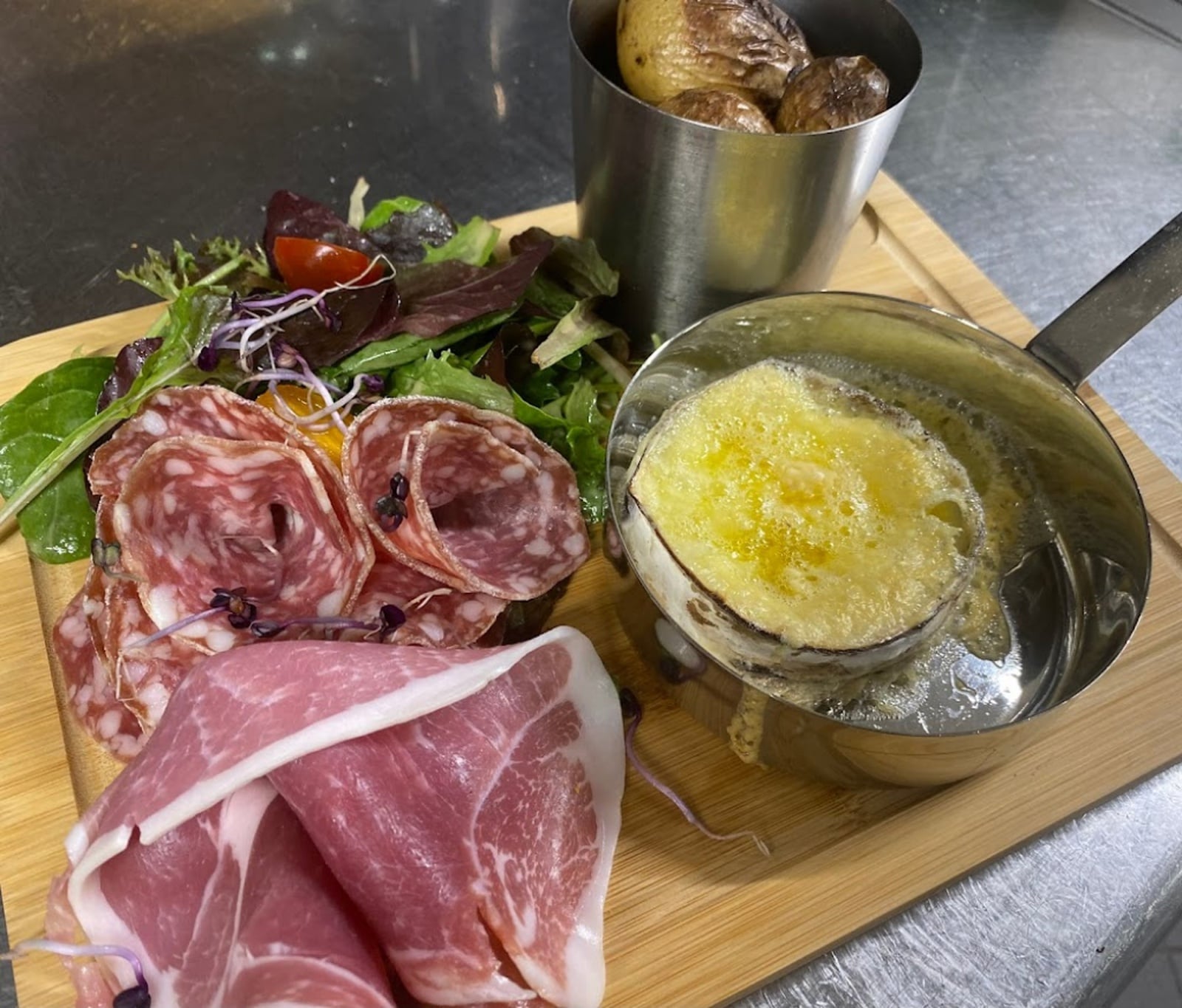 L'Auguste Brasserie Auvergnate - Clermont-Ferrand Jaude - Cover