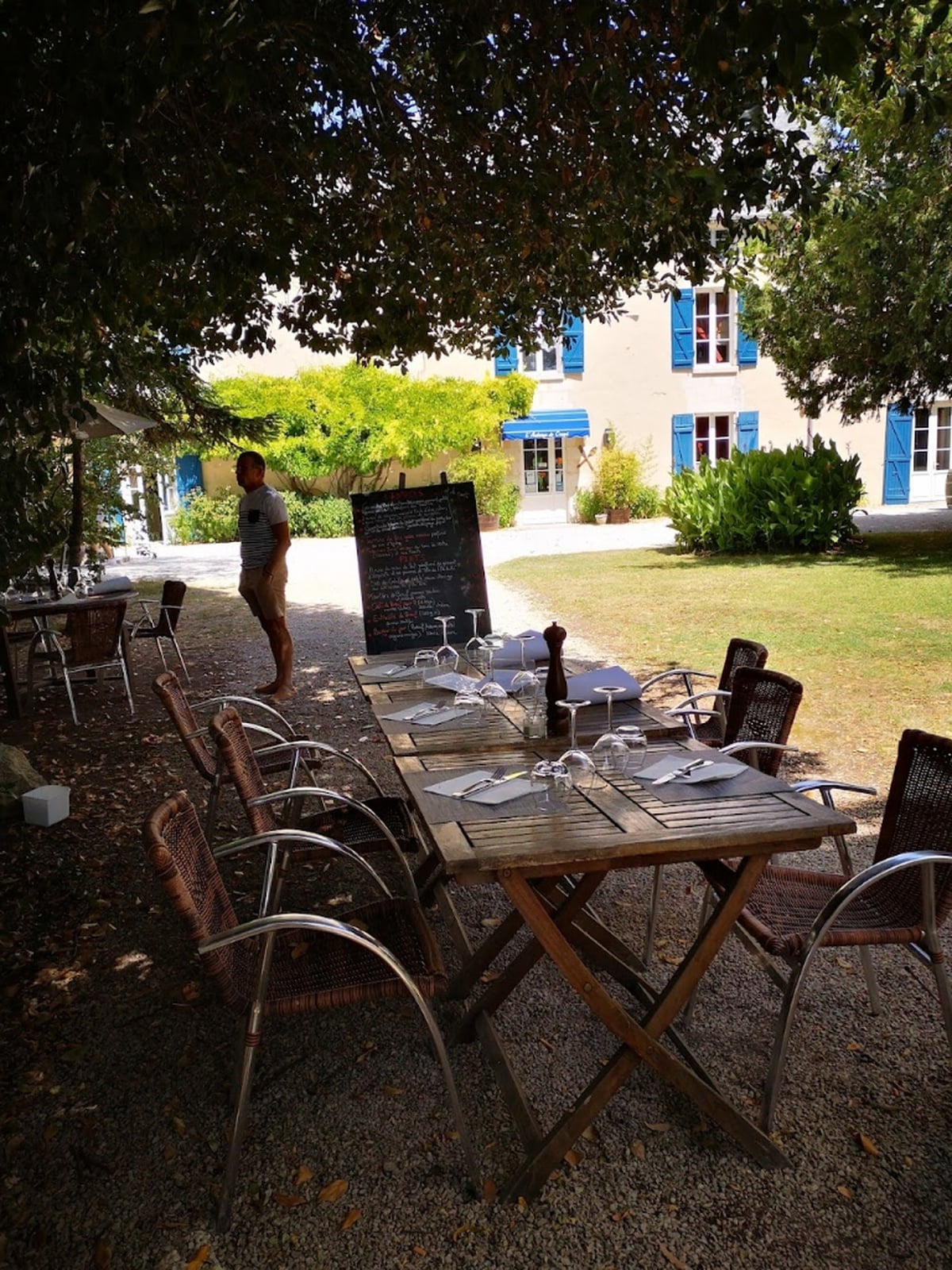 L'Auberge De Crespé - Cover