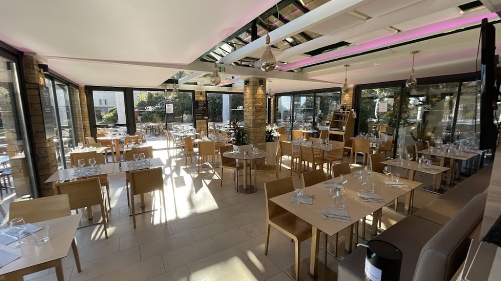 Le Néapolis - Cover