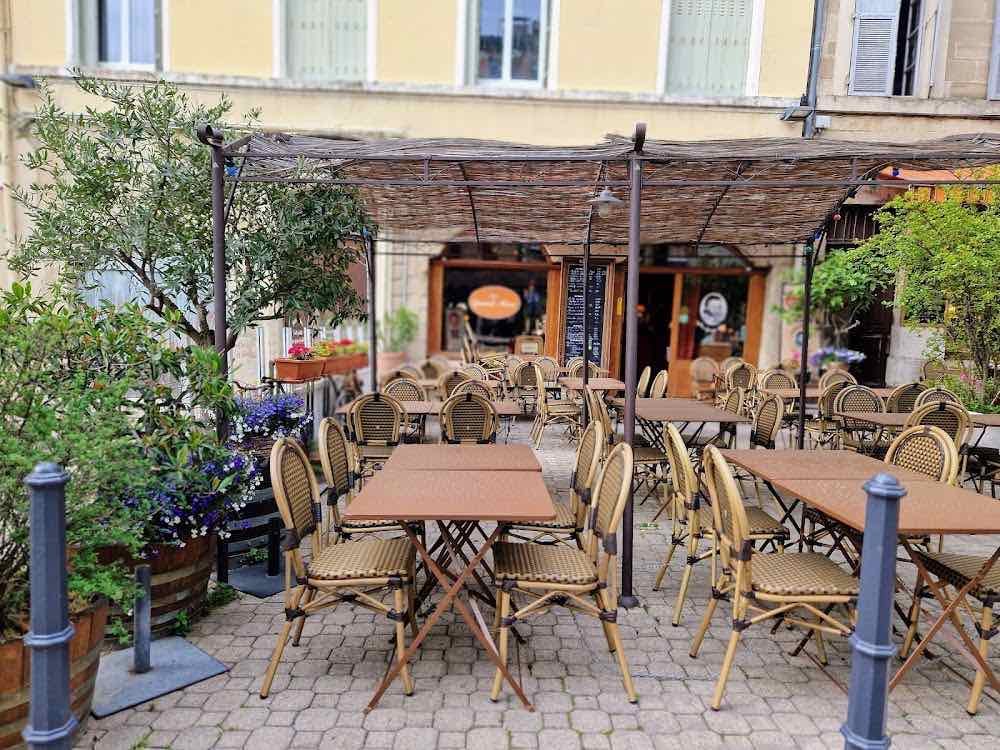 Chez Grand-mère - Cover