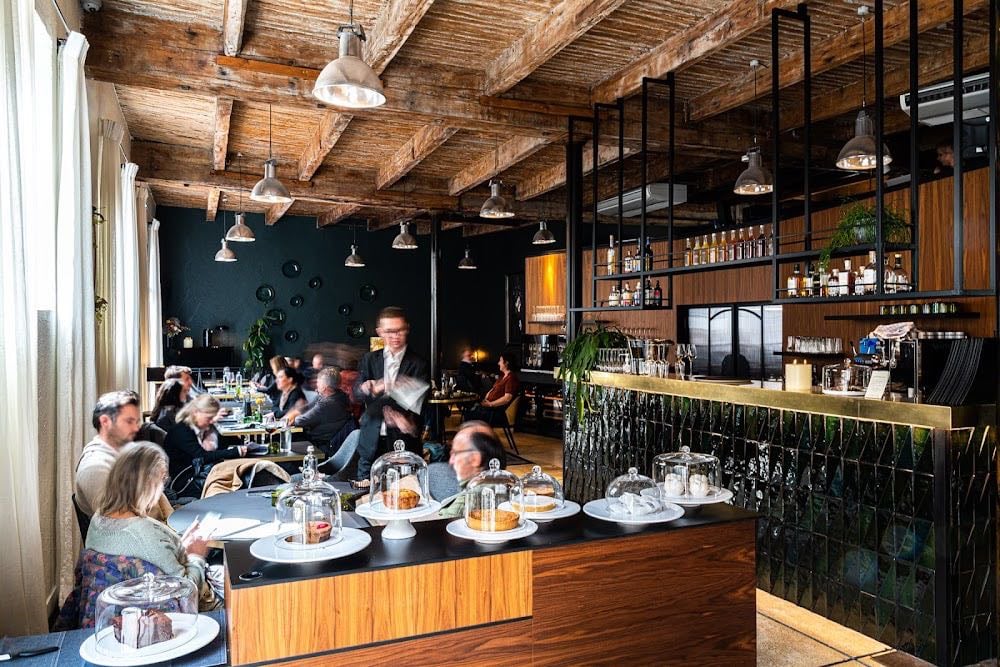 Restaurant La Maison Française - Cover