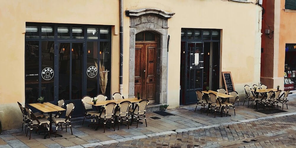 Green Bagel Café - Cover