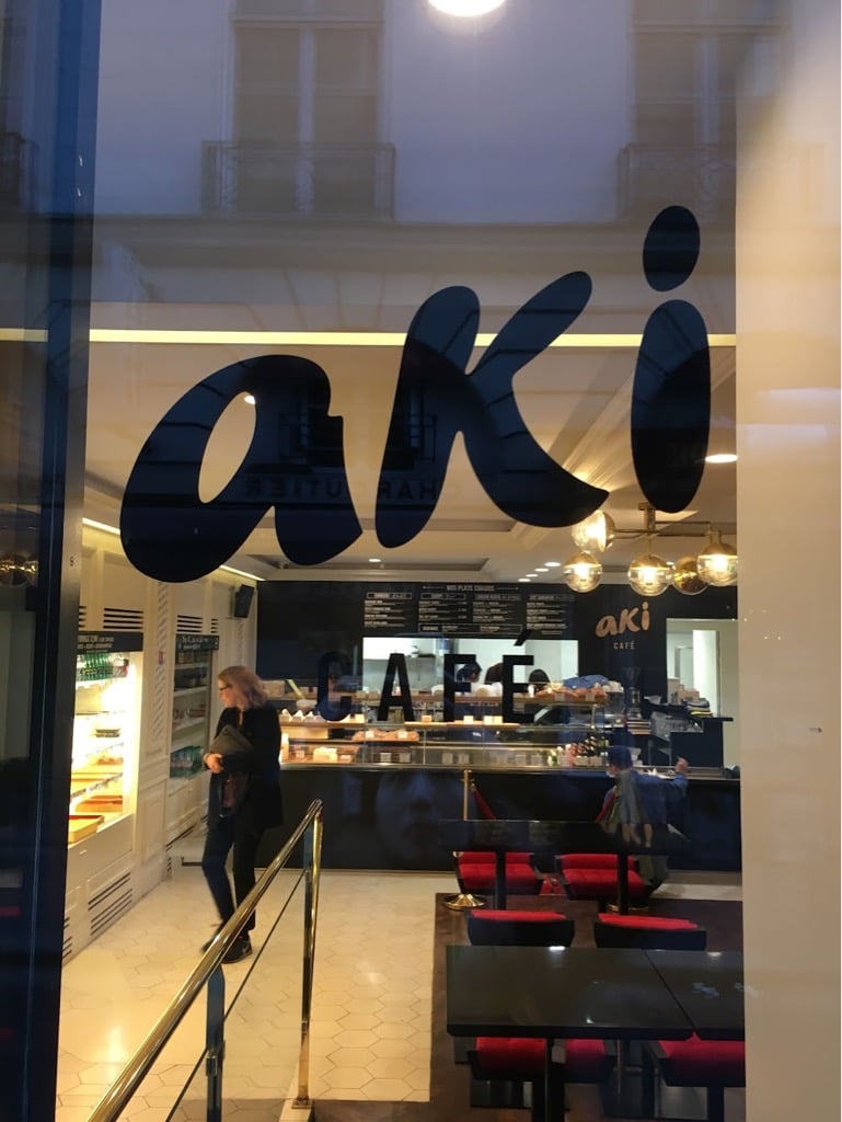 Aki Café - Cover
