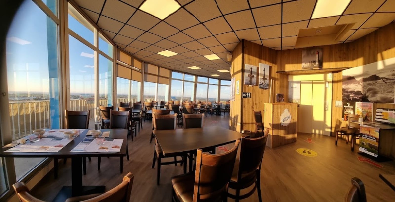 Crêperie Le Château d'Eau - Cover